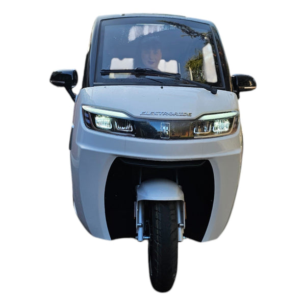 BULLBIKE Nara Elektro Kabineroller Scooter 500W 60V 58Ah 20Km/h/