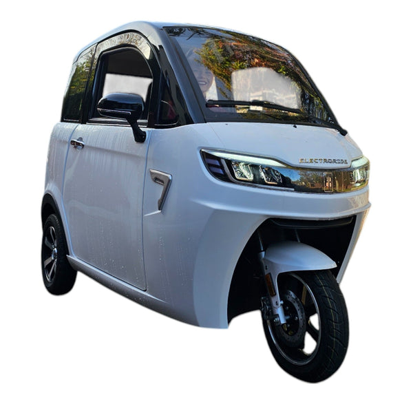 BULLBIKE Nara Elektro Kabineroller Scooter 500W 60V 58Ah 20Km/h/