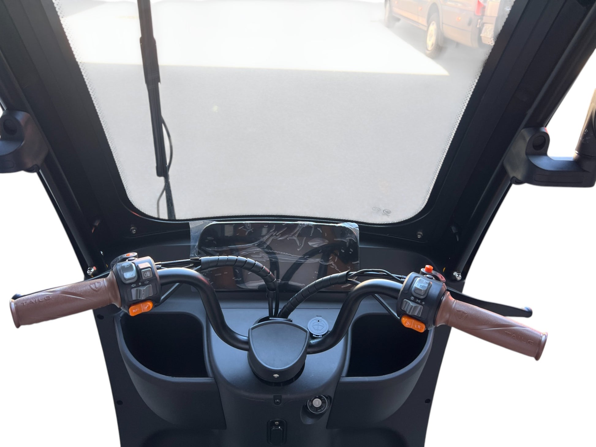 BULLBIKE Laos Elektro Scooter 500W 60V 20Ah 20Km/h/ Seniorenmobil / Dreirad