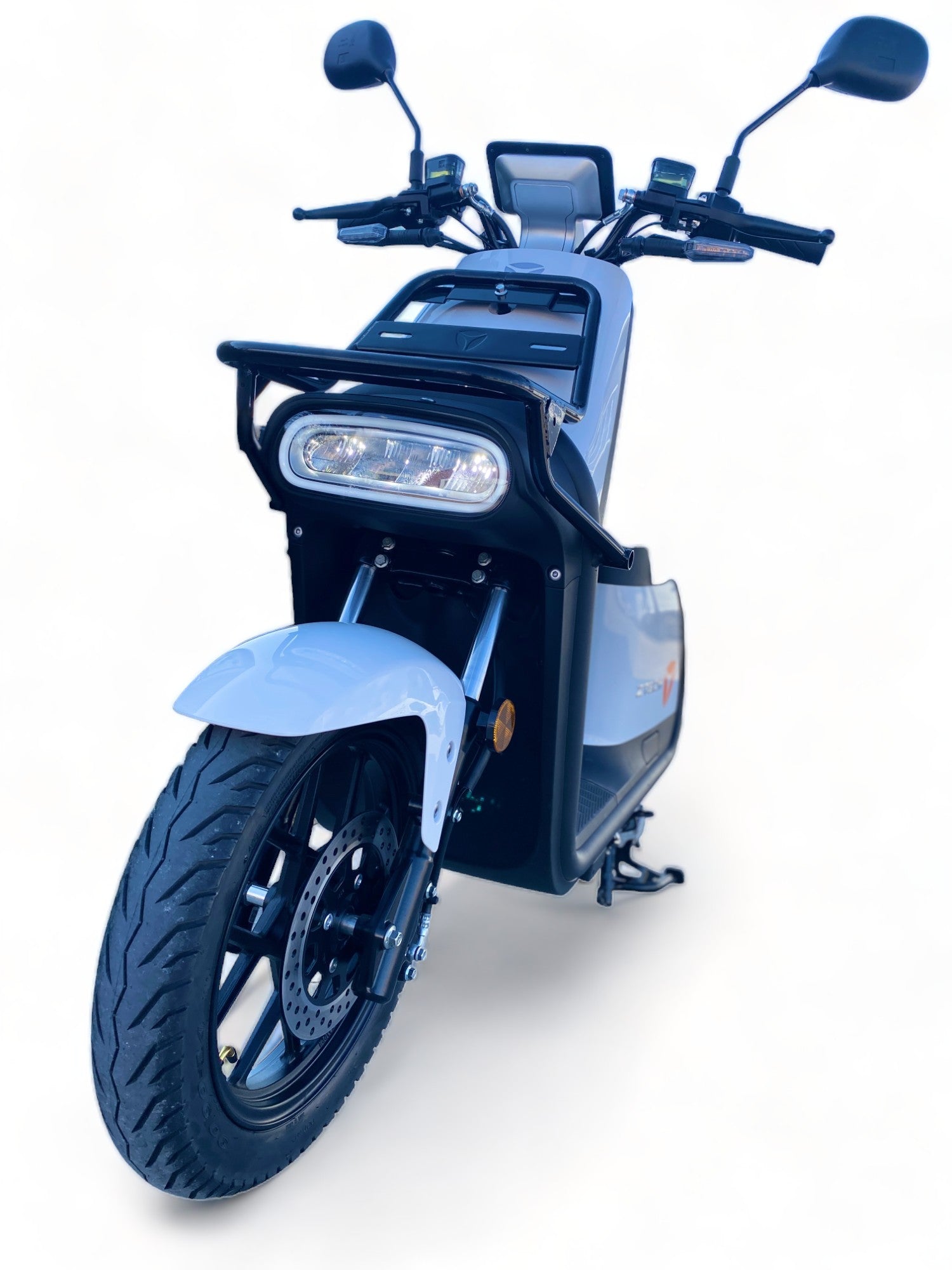 BULLBIKE Amman electric scooter 2730W 2x 60V 24Ah 45 km/h 