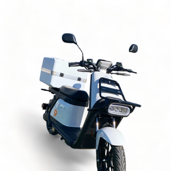 BULLBIKE Amman electric scooter 2730W 2x 60V 24Ah 45 km/h 