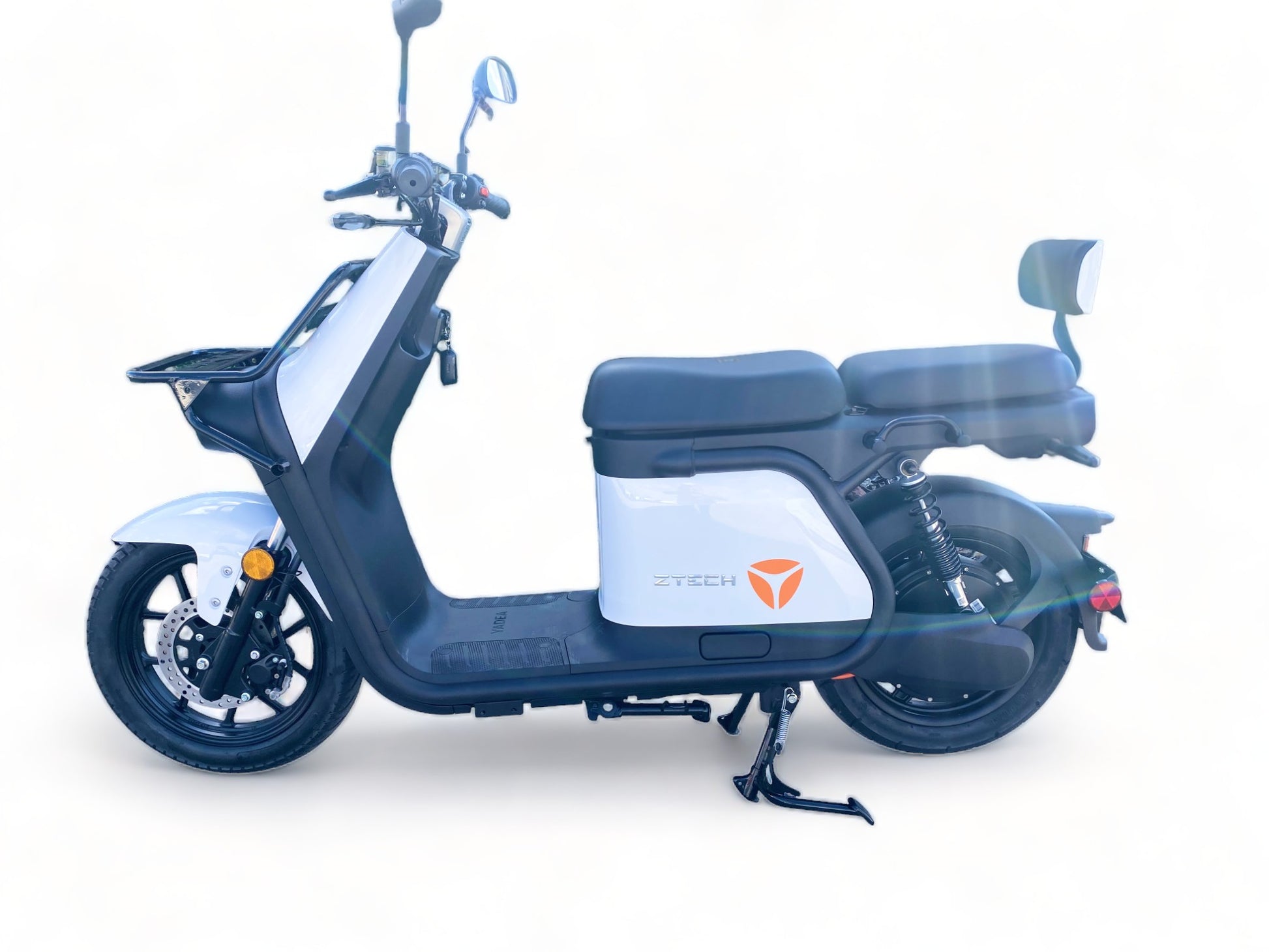 BULLBIKE Amman electric scooter 2730W 2x 60V 24Ah 45 km/h 