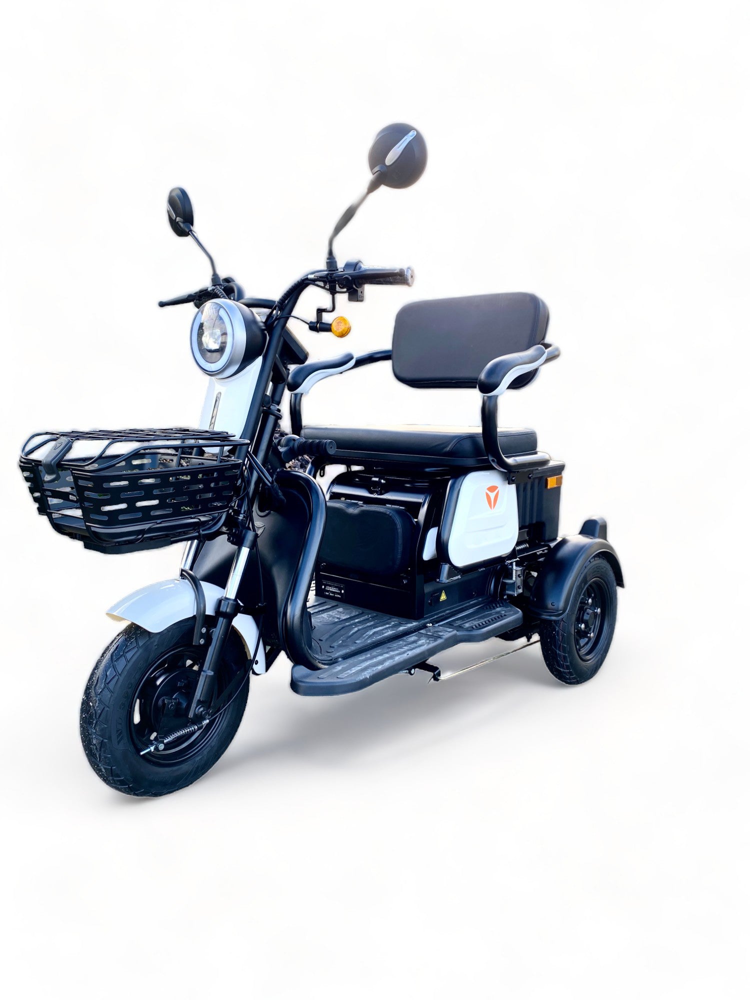 BULLBIKE TRONDHEIM Electric Scooter 600W 60V 20Ah 25Km/h/ Senior Mobility / Tricycle 