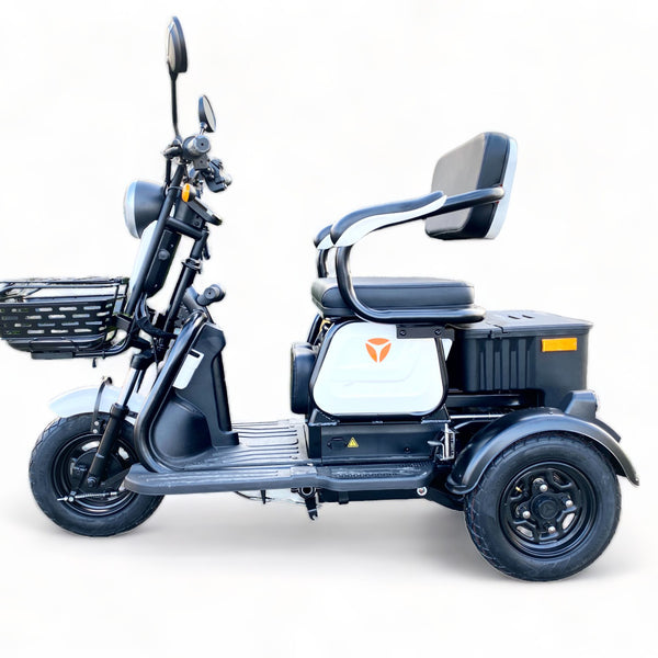 BULLBIKE TRONDHEIM Electric Scooter 600W 60V 20Ah 25Km/h/ Senior Mobility / Tricycle 