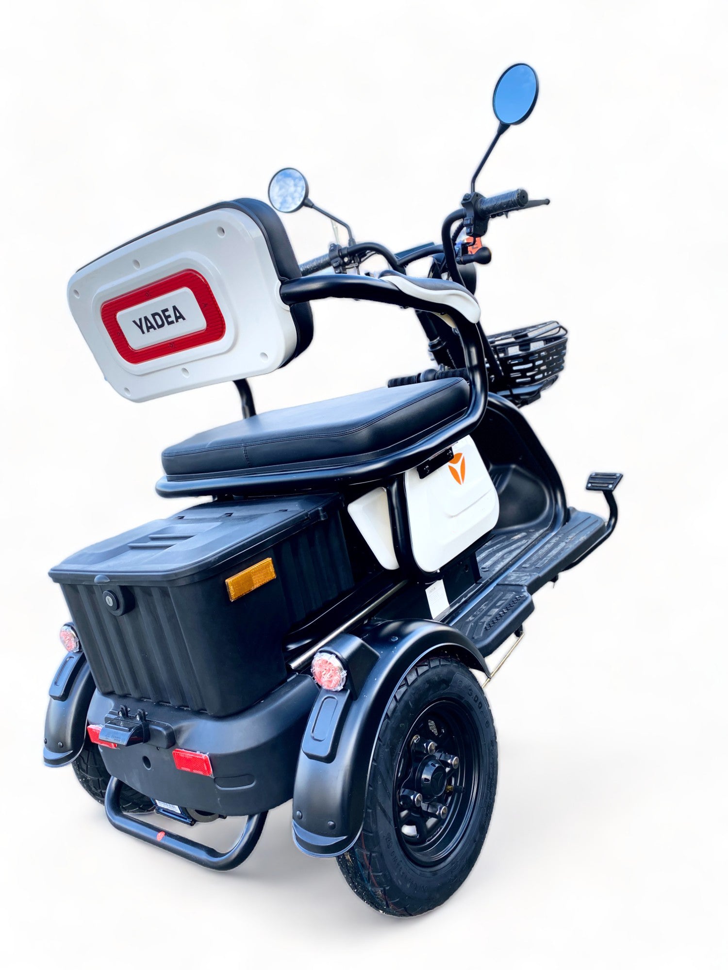 BULLBIKE TRONDHEIM Electric Scooter 600W 60V 20Ah 25Km/h/ Senior Mobility / Tricycle 