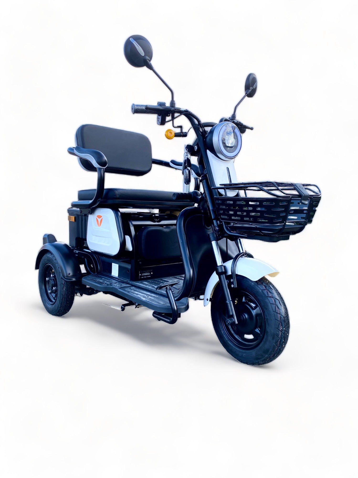 BULLBIKE TRONDHEIM Electric Scooter 600W 60V 20Ah 25Km/h/ Senior Mobility / Tricycle 