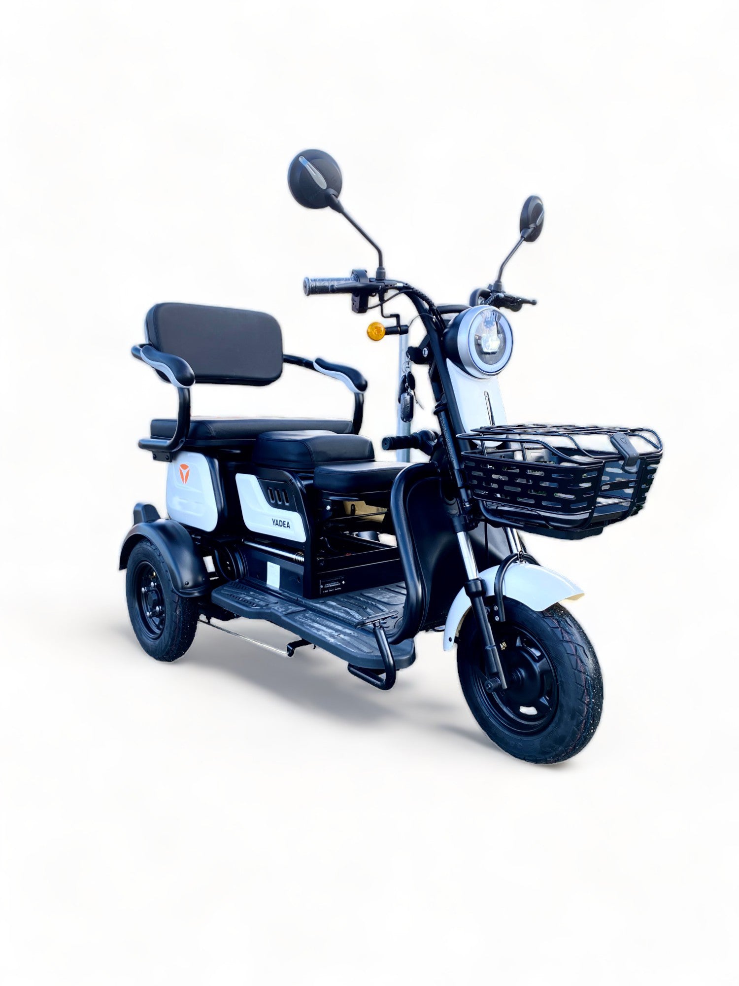 BULLBIKE TRONDHEIM Electric Scooter 600W 60V 20Ah 25Km/h/ Senior Mobility / Tricycle 