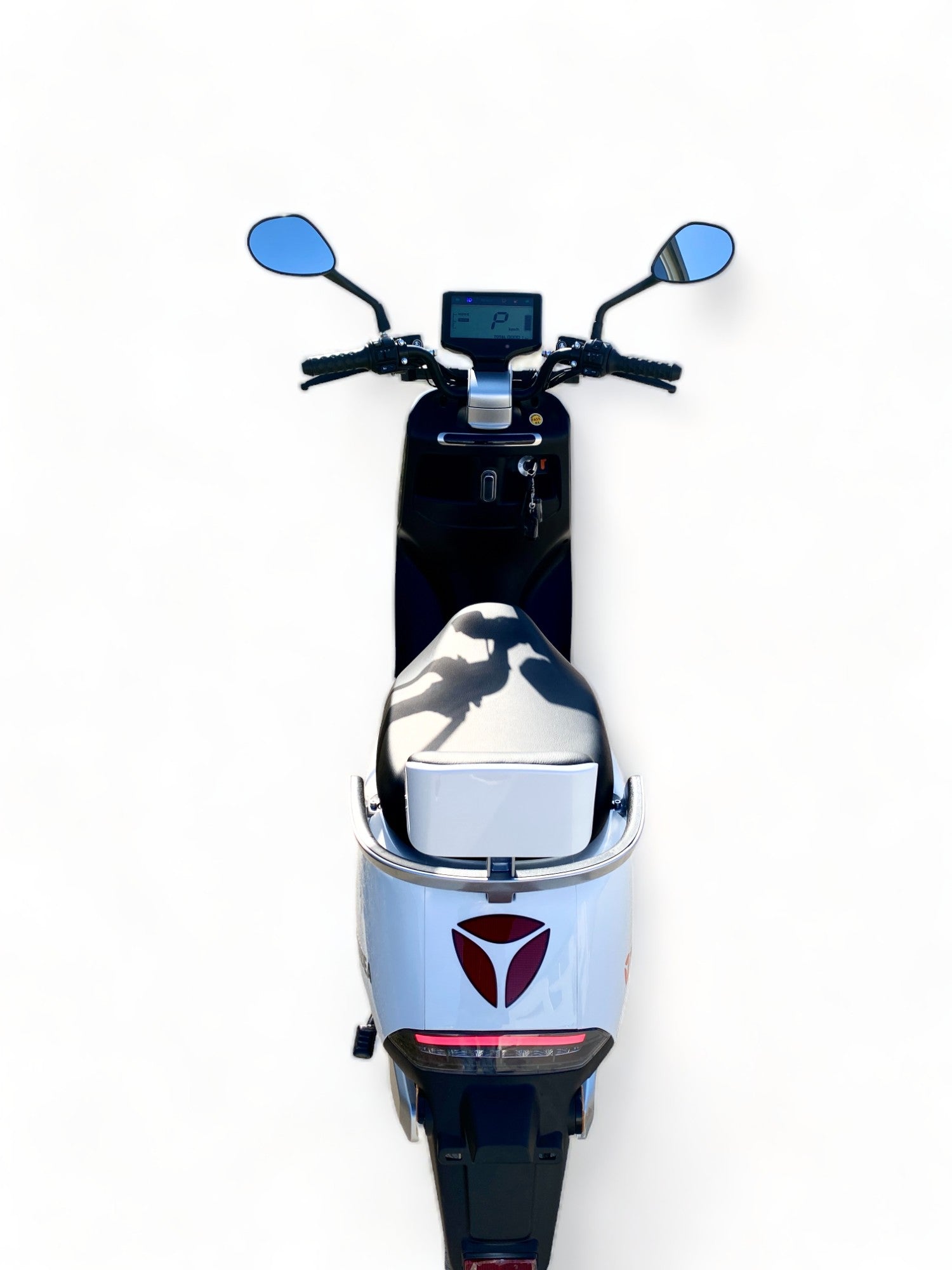 BULLBIKE Yadea G5 Eco / 2400W 72V 20Ah 45 km/h + Graphene Battery + Fast Charger 