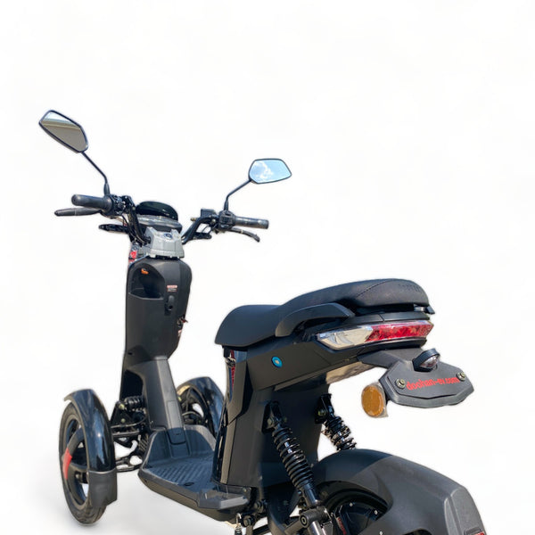 BULLBIKE DOOHAN Itango Electric Scooter 48V 26Ah Lithium 1200W 45Km/h 