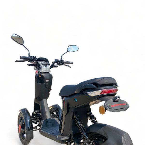 BULLBIKE DOOHAN Itango Electric Scooter 48V 26Ah Lithium 1200W 45Km/h 