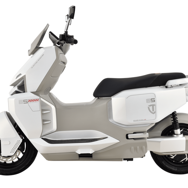 BULLBIKE Arezzo Elektro Scooter 74V 28Ah x2 Lithium Batterie 3000W 90KM/H